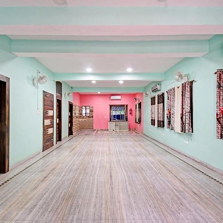 Durgāpur Hotel O Urvashi Guest House מראה חיצוני תמונה